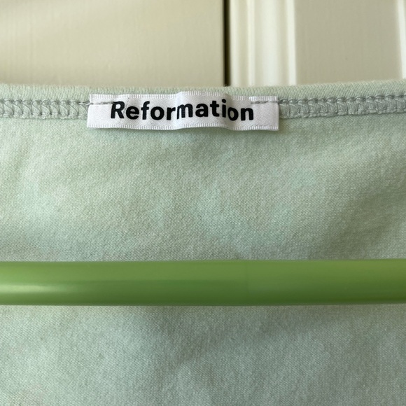 Reformation Frances Knit Top Pistachio Green in SMALL Puff Sleeves Scoop Neck - Picture 7 of 9